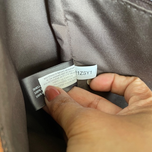 Matt & Nat Women's Backpack Pear BRAVE Vegan Leather (Purity) Fits 13โ Laptop - Picture 8 of 11